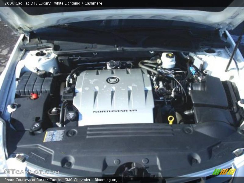 White Lightning / Cashmere 2006 Cadillac DTS Luxury