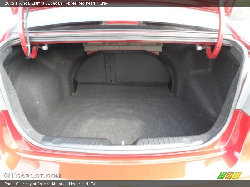  2009 Elantra SE Sedan Trunk