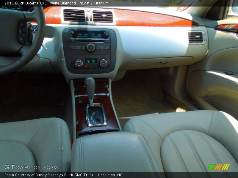 White Diamond TriCoat / Titanium 2011 Buick Lucerne CXL