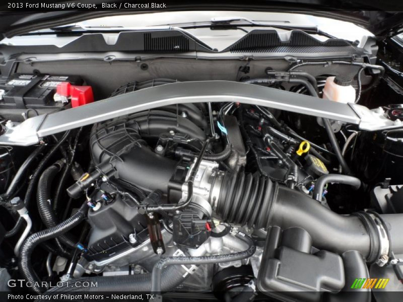  2013 Mustang V6 Coupe Engine - 3.7 Liter DOHC 24-Valve Ti-VCT V6