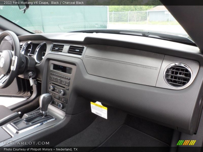 Dashboard of 2013 Mustang V6 Coupe