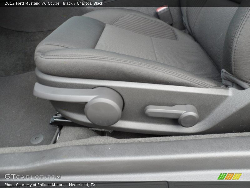 Front Seat of 2013 Mustang V6 Coupe