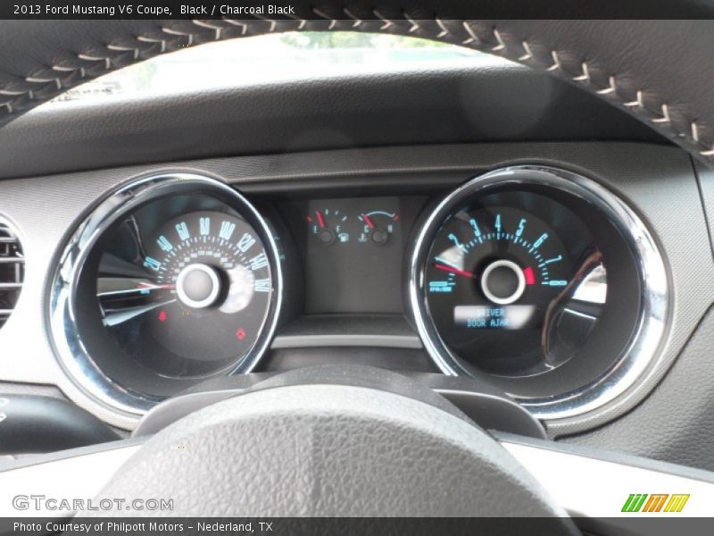  2013 Mustang V6 Coupe V6 Coupe Gauges