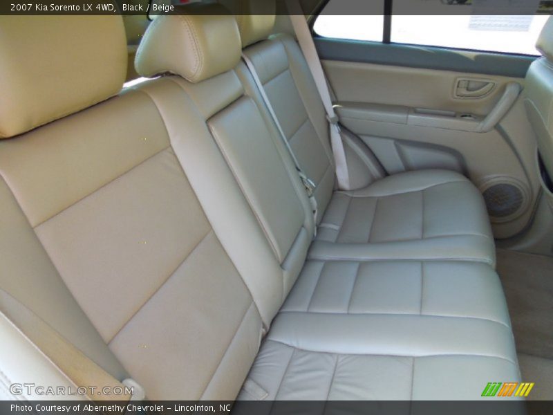 Black / Beige 2007 Kia Sorento LX 4WD
