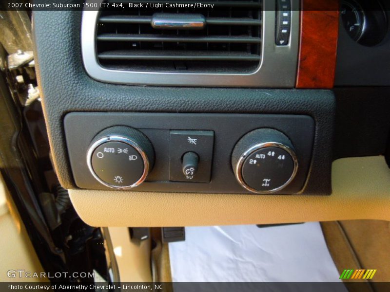 Black / Light Cashmere/Ebony 2007 Chevrolet Suburban 1500 LTZ 4x4