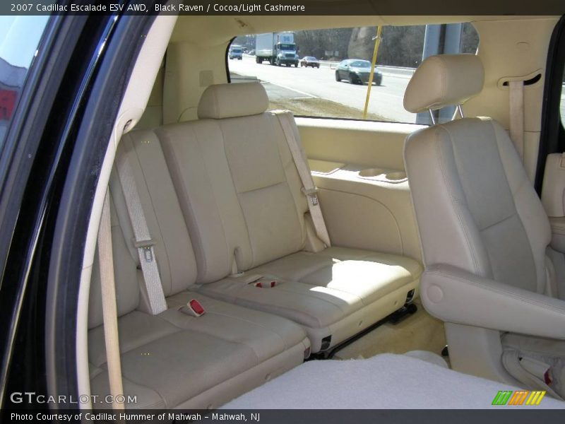 Black Raven / Cocoa/Light Cashmere 2007 Cadillac Escalade ESV AWD
