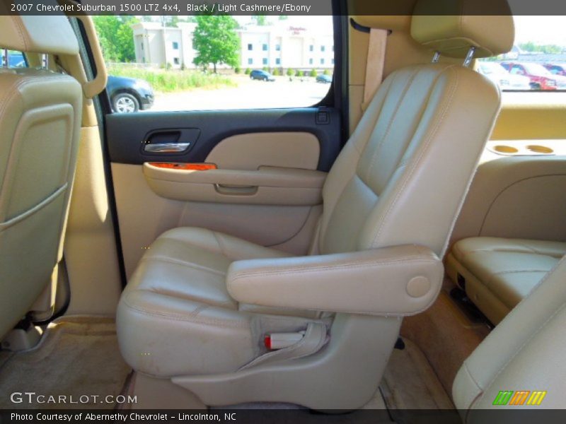 Black / Light Cashmere/Ebony 2007 Chevrolet Suburban 1500 LTZ 4x4