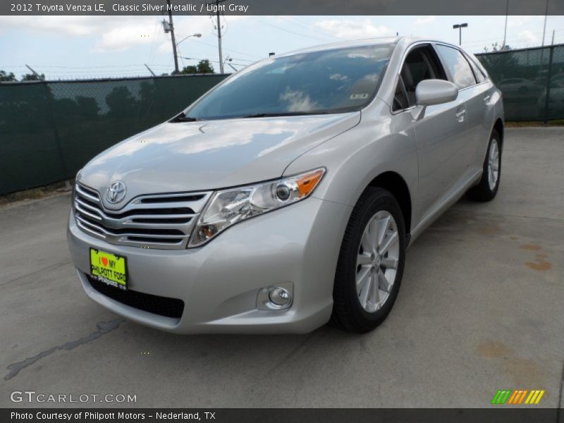Classic Silver Metallic / Light Gray 2012 Toyota Venza LE