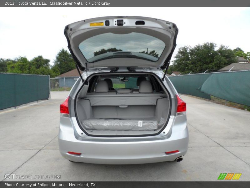 Classic Silver Metallic / Light Gray 2012 Toyota Venza LE
