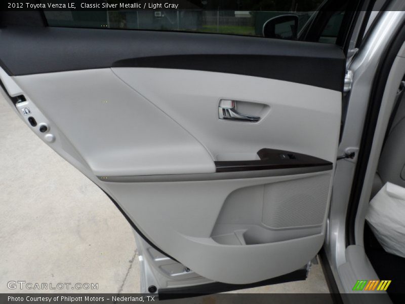 Classic Silver Metallic / Light Gray 2012 Toyota Venza LE