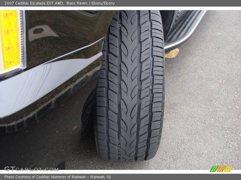 Black Raven / Ebony/Ebony 2007 Cadillac Escalade EXT AWD
