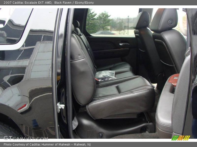 Black Raven / Ebony/Ebony 2007 Cadillac Escalade EXT AWD