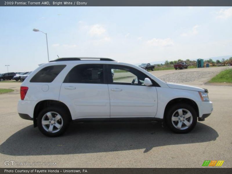 Bright White / Ebony 2009 Pontiac Torrent AWD