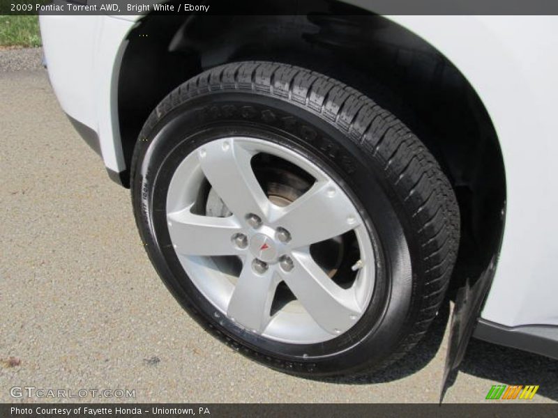 Bright White / Ebony 2009 Pontiac Torrent AWD