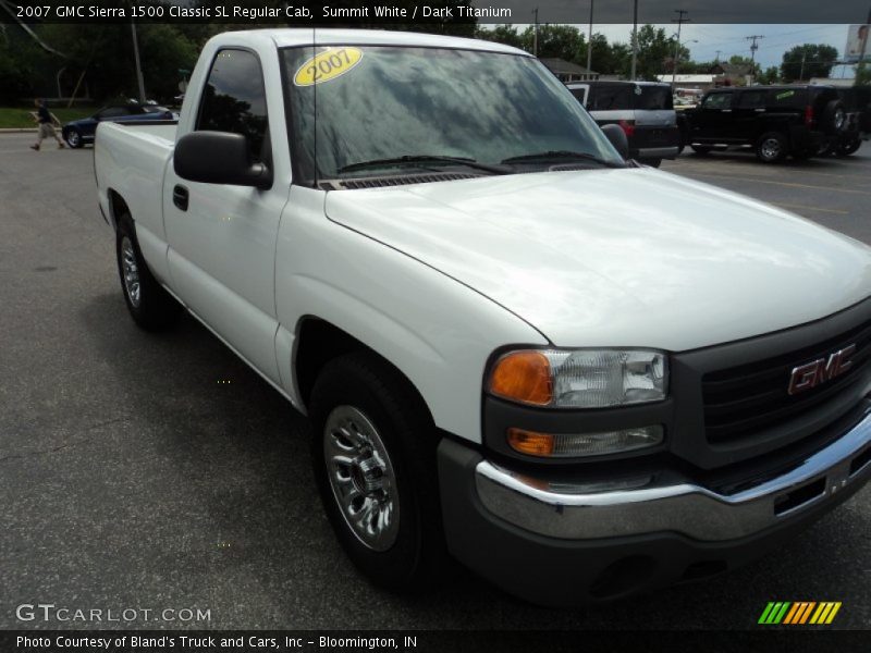 Summit White / Dark Titanium 2007 GMC Sierra 1500 Classic SL Regular Cab