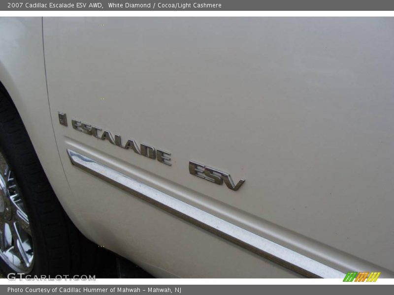 White Diamond / Cocoa/Light Cashmere 2007 Cadillac Escalade ESV AWD