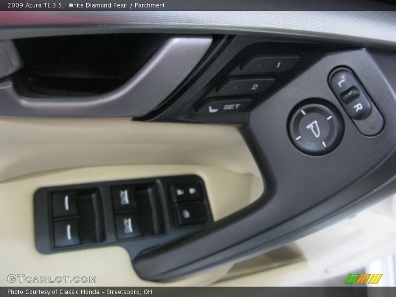 White Diamond Pearl / Parchment 2009 Acura TL 3.5