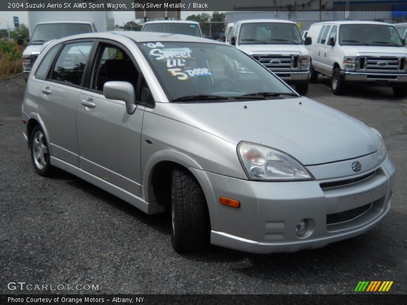 Front 3/4 View of 2004 Aerio SX AWD Sport Wagon