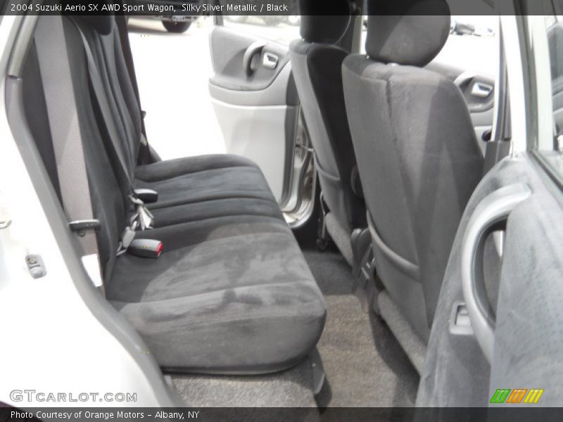 Silky Silver Metallic / Black 2004 Suzuki Aerio SX AWD Sport Wagon
