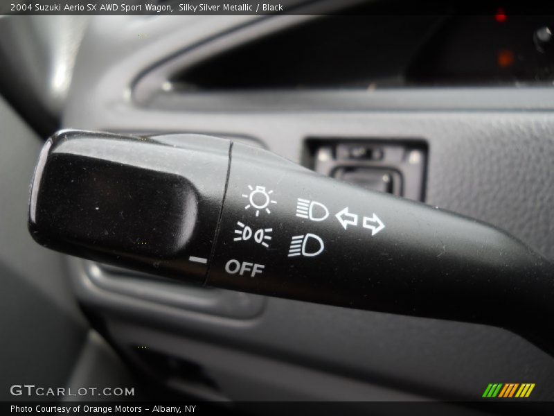 Controls of 2004 Aerio SX AWD Sport Wagon