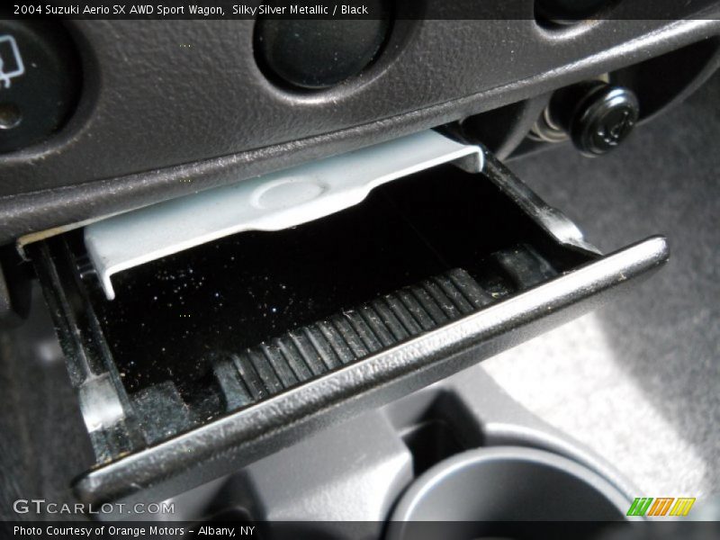 Silky Silver Metallic / Black 2004 Suzuki Aerio SX AWD Sport Wagon