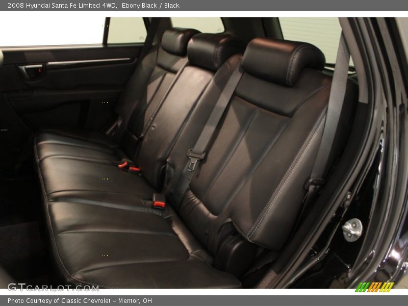 Rear Seat of 2008 Santa Fe Limited 4WD