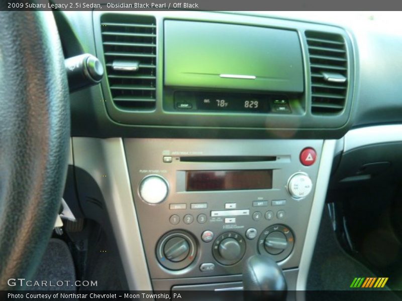 Obsidian Black Pearl / Off Black 2009 Subaru Legacy 2.5i Sedan