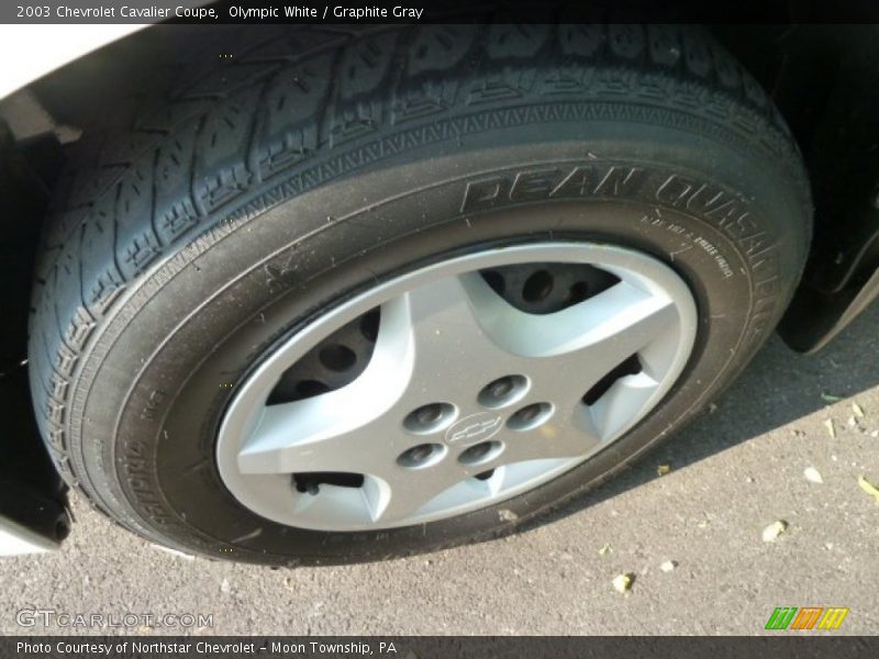 Olympic White / Graphite Gray 2003 Chevrolet Cavalier Coupe
