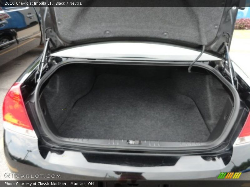 Black / Neutral 2010 Chevrolet Impala LT