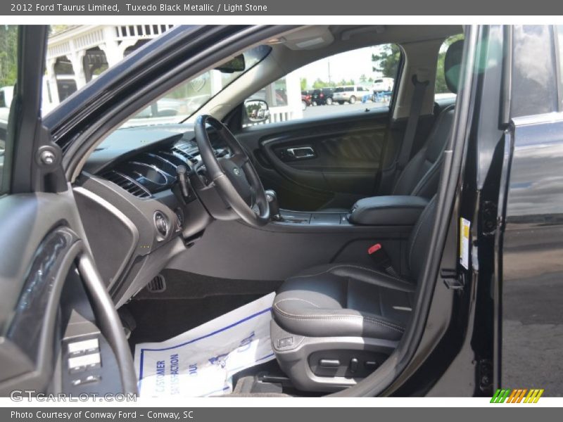 Tuxedo Black Metallic / Light Stone 2012 Ford Taurus Limited