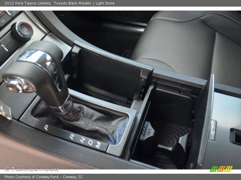 Tuxedo Black Metallic / Light Stone 2012 Ford Taurus Limited