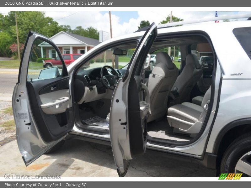 Quicksilver Metallic / Light Titanium 2010 GMC Acadia SLT