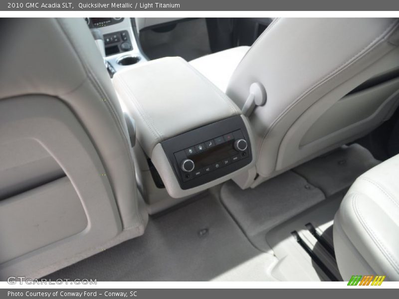 Quicksilver Metallic / Light Titanium 2010 GMC Acadia SLT