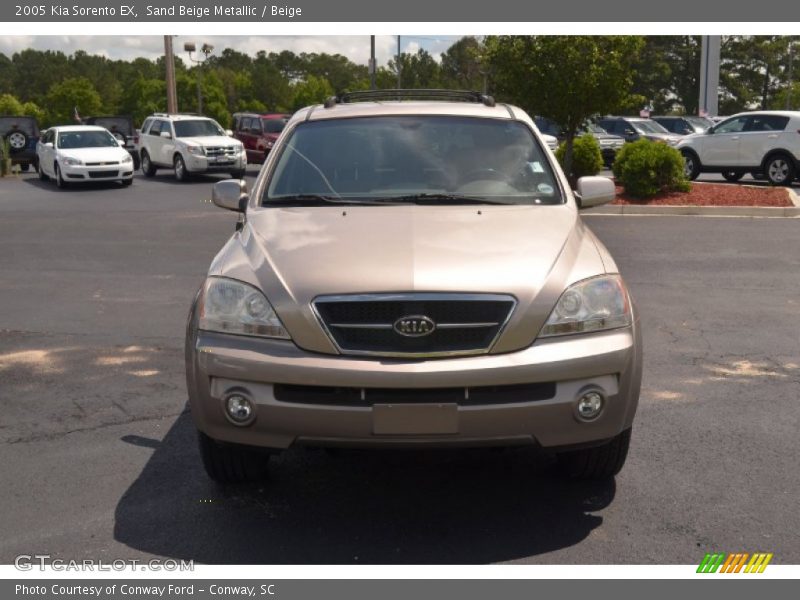 Sand Beige Metallic / Beige 2005 Kia Sorento EX