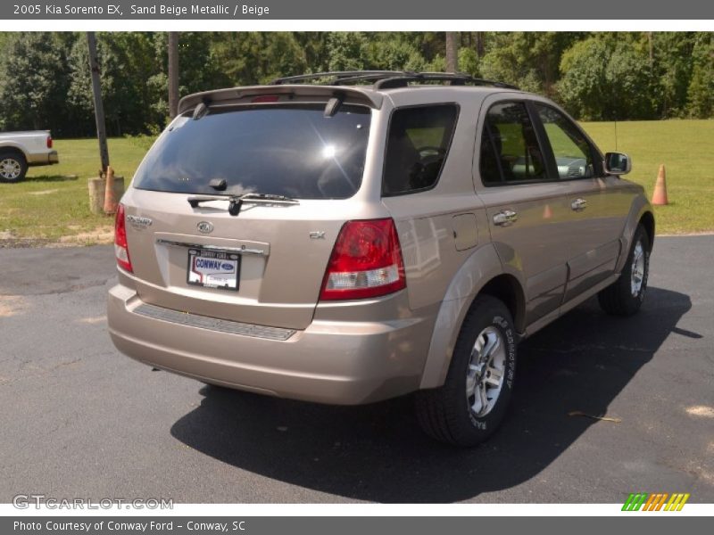 Sand Beige Metallic / Beige 2005 Kia Sorento EX