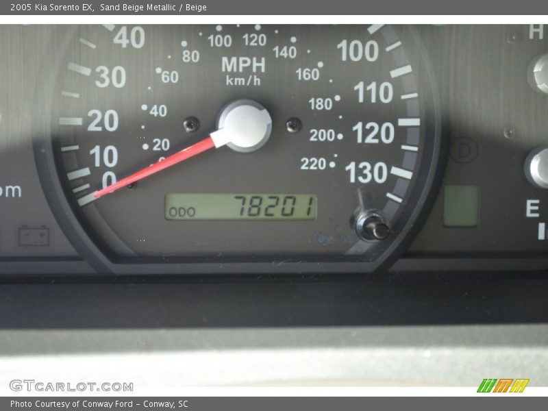 Sand Beige Metallic / Beige 2005 Kia Sorento EX