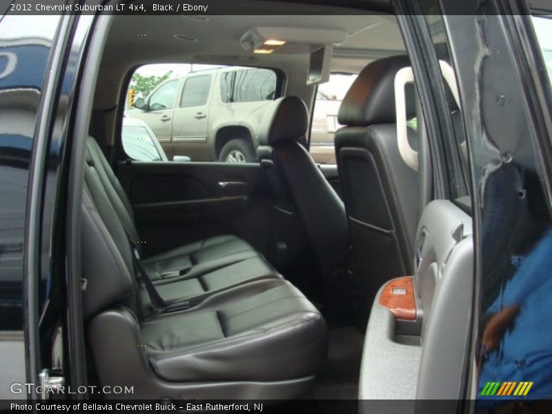 Black / Ebony 2012 Chevrolet Suburban LT 4x4