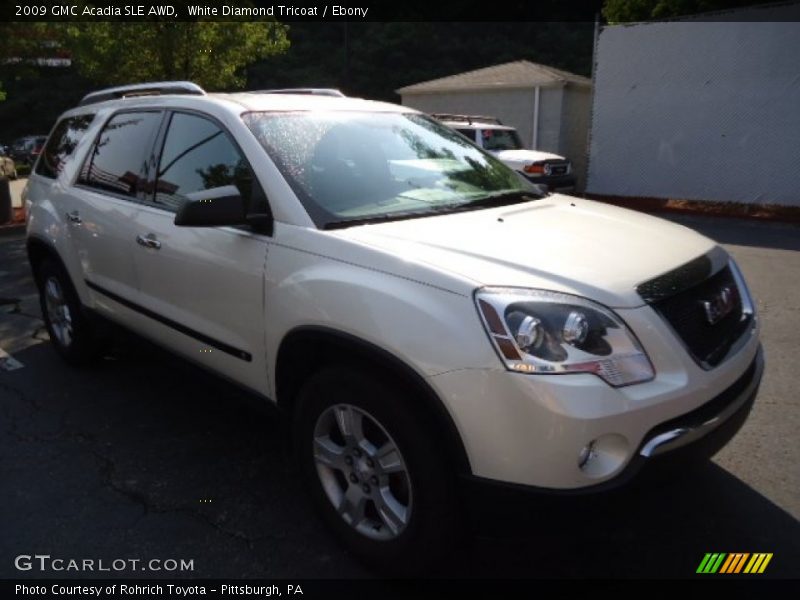 White Diamond Tricoat / Ebony 2009 GMC Acadia SLE AWD