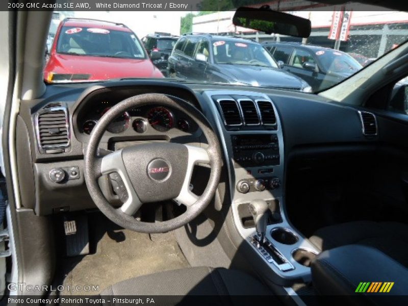 White Diamond Tricoat / Ebony 2009 GMC Acadia SLE AWD