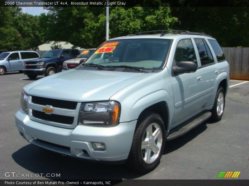 Moondust Metallic / Light Gray 2008 Chevrolet TrailBlazer LT 4x4
