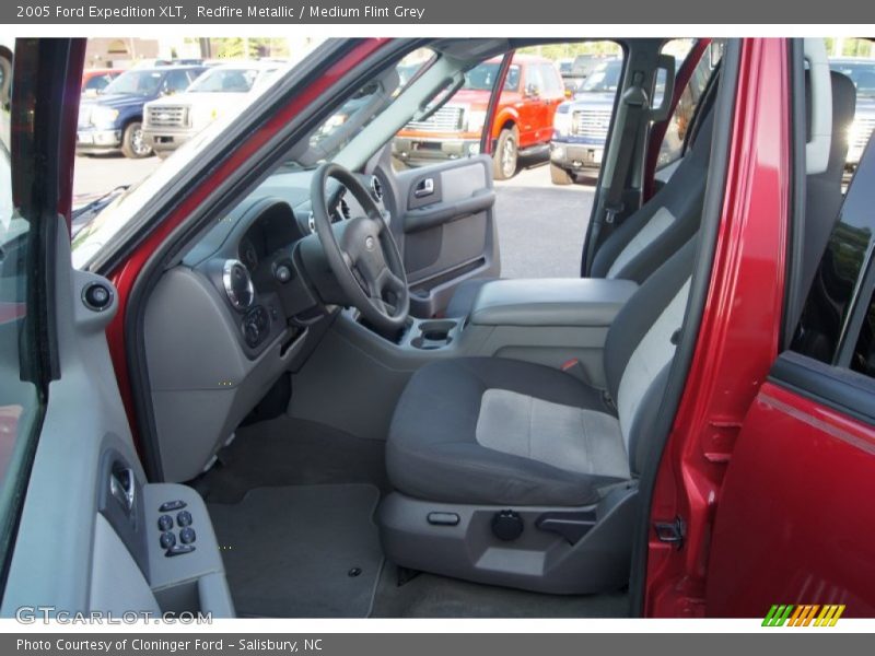 Redfire Metallic / Medium Flint Grey 2005 Ford Expedition XLT
