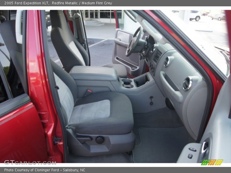 Redfire Metallic / Medium Flint Grey 2005 Ford Expedition XLT