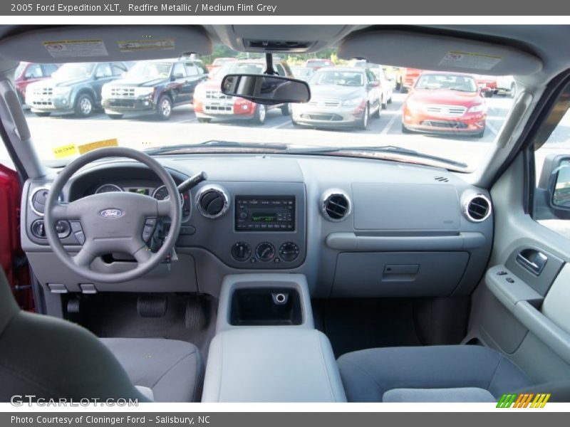 Redfire Metallic / Medium Flint Grey 2005 Ford Expedition XLT