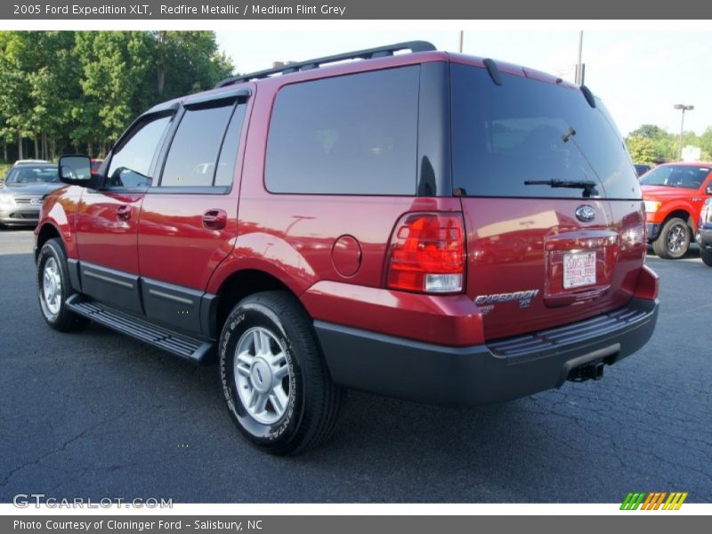 Redfire Metallic / Medium Flint Grey 2005 Ford Expedition XLT