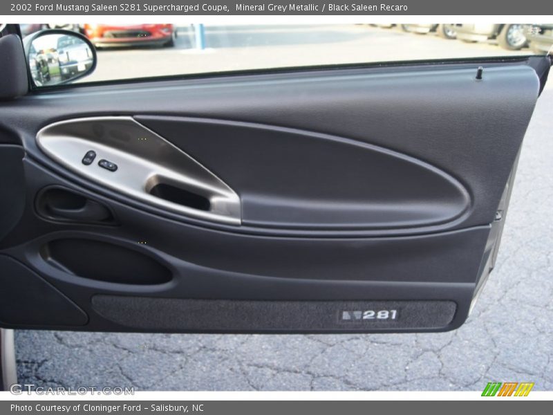 Door Panel of 2002 Mustang Saleen S281 Supercharged Coupe