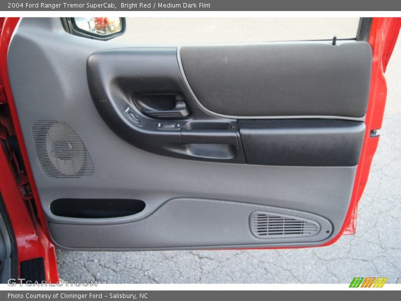 Door Panel of 2004 Ranger Tremor SuperCab