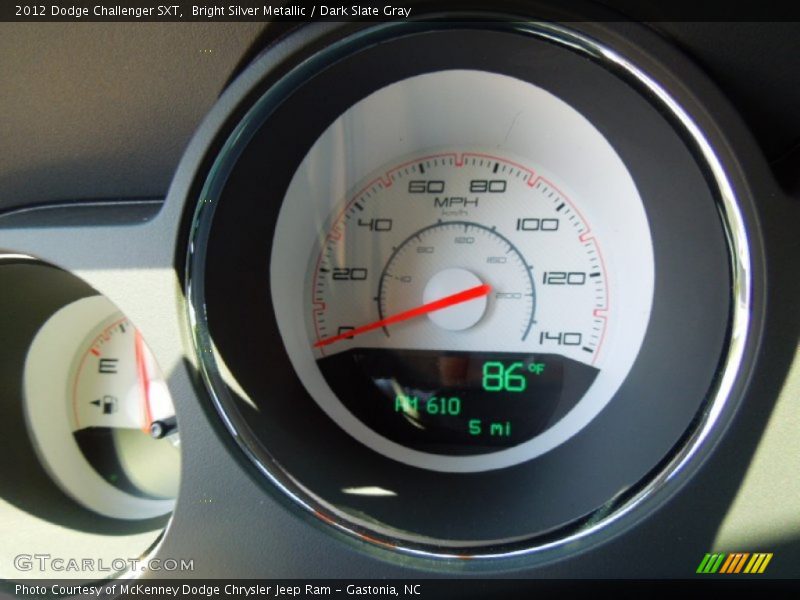 Bright Silver Metallic / Dark Slate Gray 2012 Dodge Challenger SXT