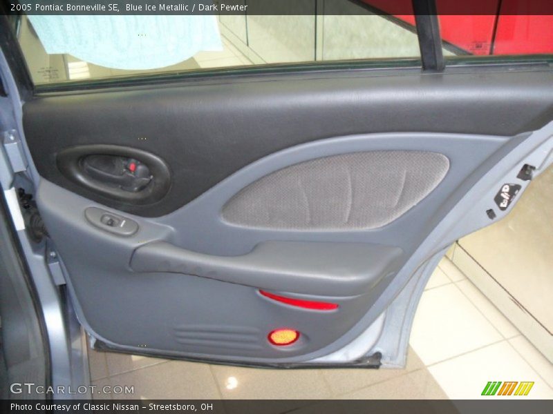 Blue Ice Metallic / Dark Pewter 2005 Pontiac Bonneville SE