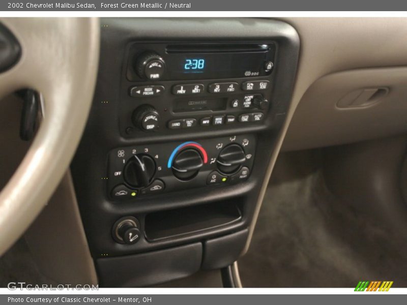 Forest Green Metallic / Neutral 2002 Chevrolet Malibu Sedan