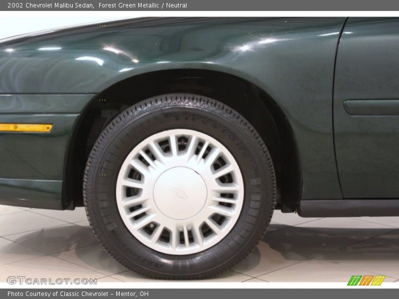 Forest Green Metallic / Neutral 2002 Chevrolet Malibu Sedan